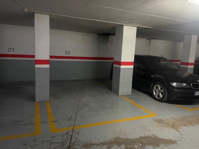 Garage for sale in Requena - € 5,452 (Ref: 9427815)