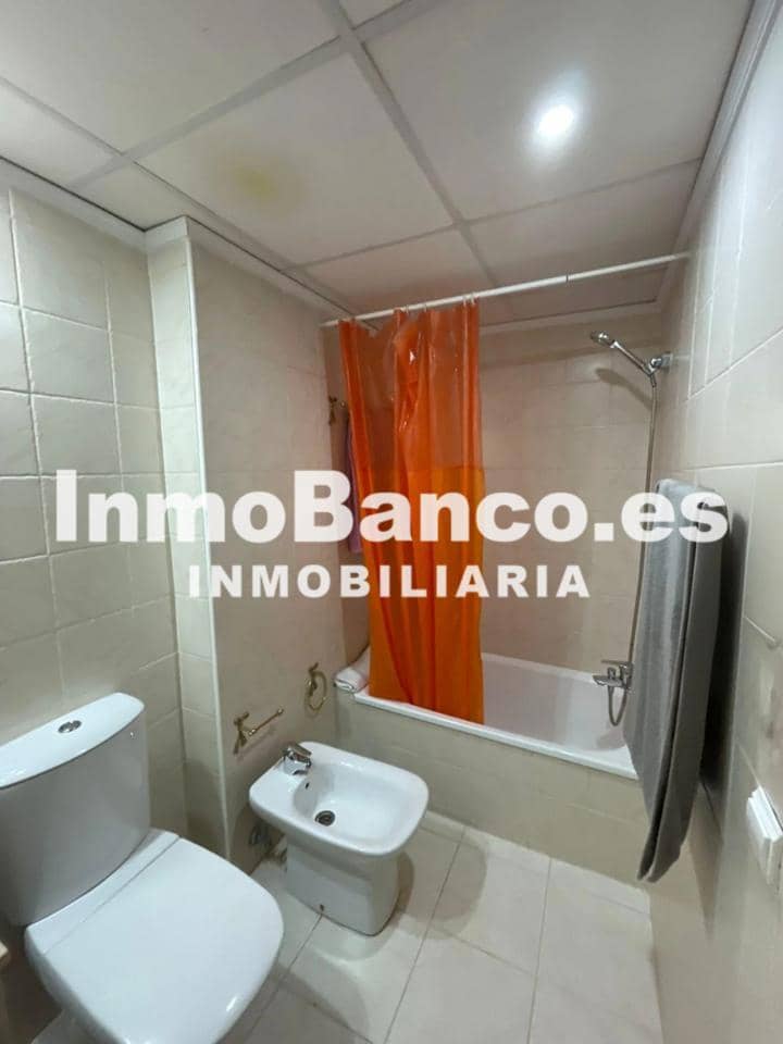 3 sovrum Villa till salu i Chiva med pool garage - 283 000 € (Ref: 9427816)