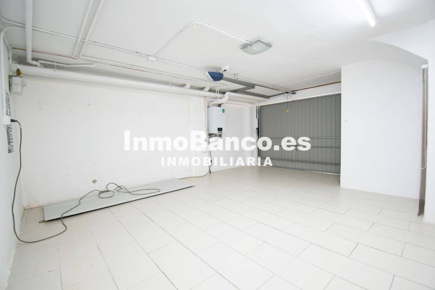 3 sovrum Villa till salu i Chiva med pool garage - 283 000 € (Ref: 9427816)