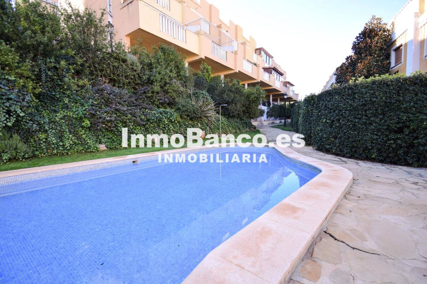 3 sovrum Villa till salu i Chiva med pool garage - 283 000 € (Ref: 9427816)