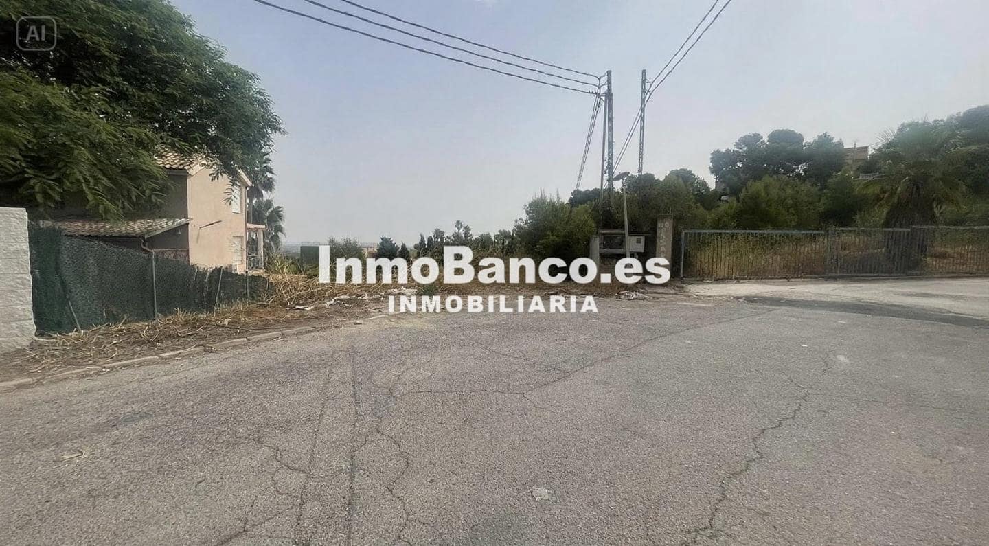Terreno Não Urbanizado para venda em Chiva - 80 000 € (Ref: 9427817)