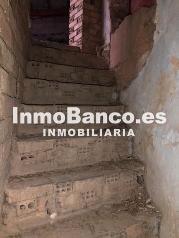 4 sovrum Villa till salu i Buñol - 71 000 € (Ref: 9427820)