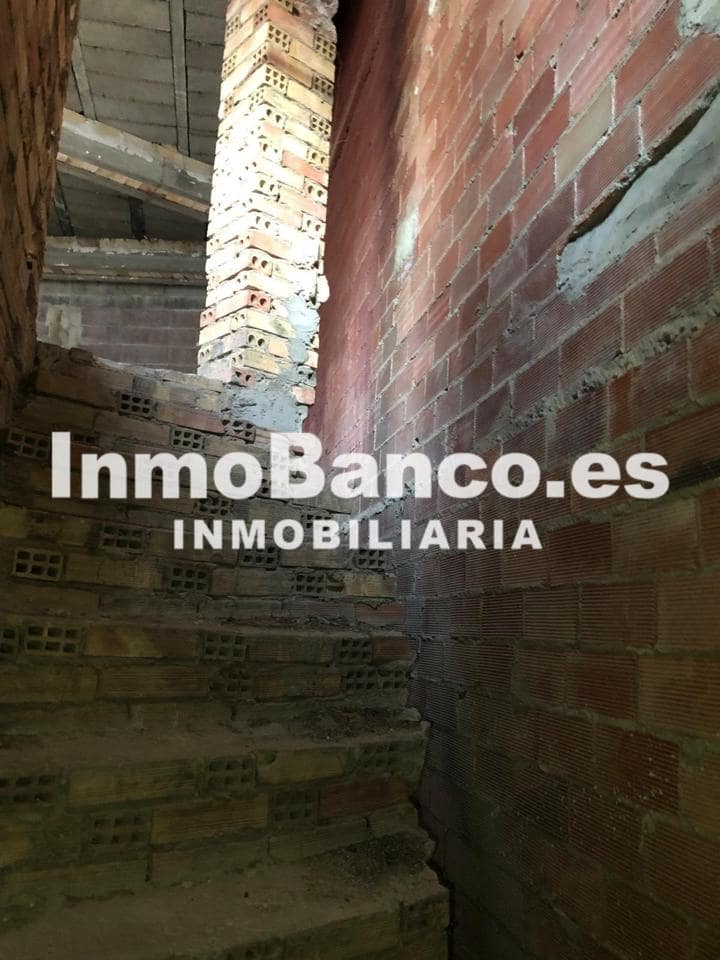 4 sovrum Villa till salu i Bunol - 71 000 € (Ref: 9427820)