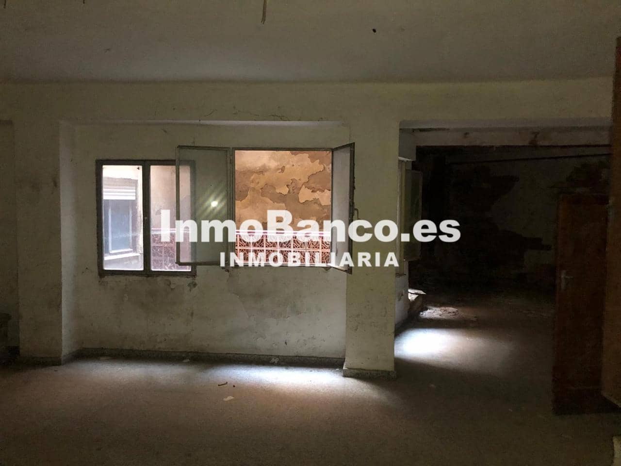 4 sovrum Villa till salu i Bunol - 71 000 € (Ref: 9427820)