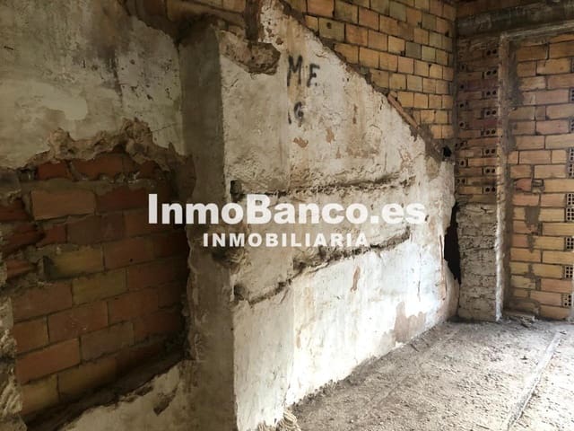 4 sovrum Villa till salu i Buñol - 71 000 € (Ref: 9427820)