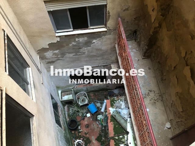 4 sovrum Villa till salu i Buñol - 71 000 € (Ref: 9427820)