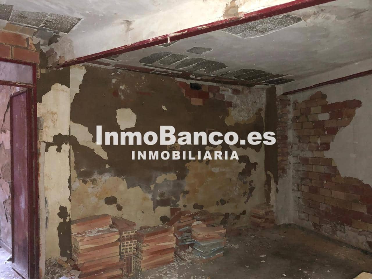 4 sovrum Villa till salu i Bunol - 71 000 € (Ref: 9427820)