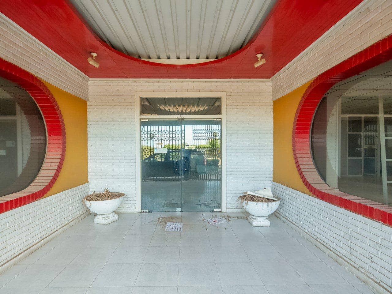 4 makuuhuone Yritys myytävänä paikassa Meliana - 875 000 € (Ref: 9427827)