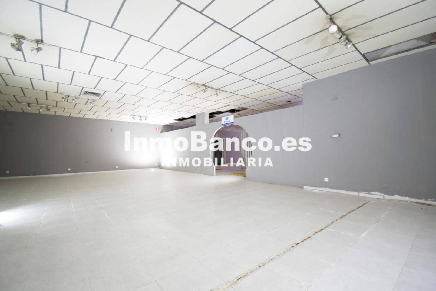 4 makuuhuone Yritys myytävänä paikassa Meliana - 875 000 € (Ref: 9427827)