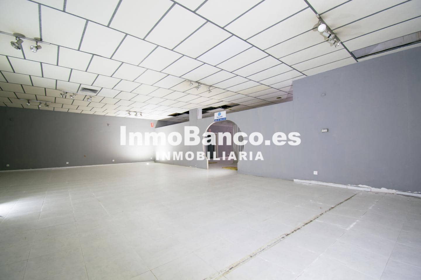 4 makuuhuone Yritys myytävänä paikassa Meliana - 875 000 € (Ref: 9427827)