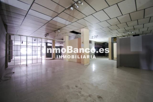 4 makuuhuone Yritys myytävänä paikassa Meliana - 875 000 € (Ref: 9427827)