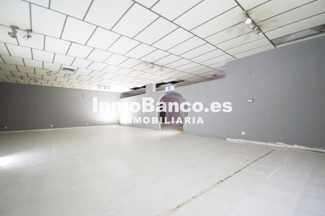 4 makuuhuone Yritys myytävänä paikassa Meliana - 875 000 € (Ref: 9427827)