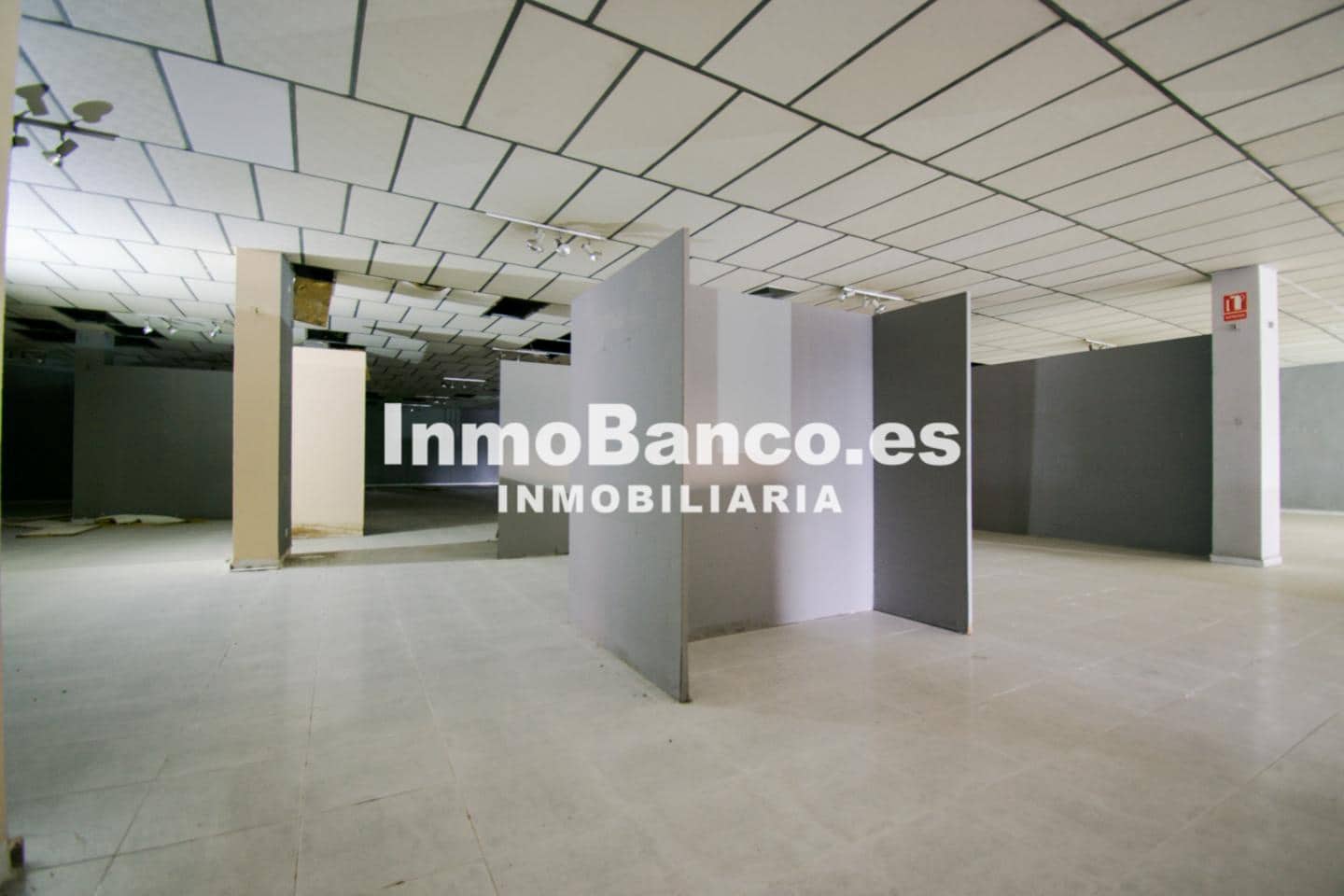 4 makuuhuone Yritys myytävänä paikassa Meliana - 875 000 € (Ref: 9427827)