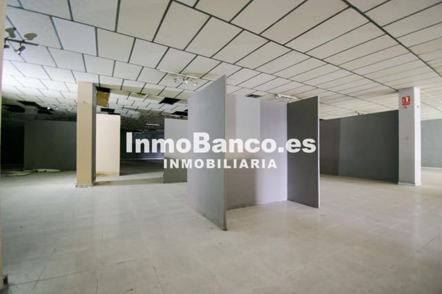 4 makuuhuone Yritys myytävänä paikassa Meliana - 875 000 € (Ref: 9427827)