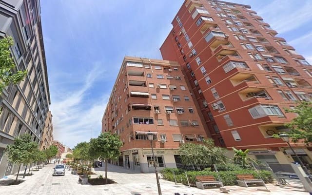 Piso de 3 habitaciones en Els Orriols, València ciudad en venta - 165.000 € (Ref: 9427833)