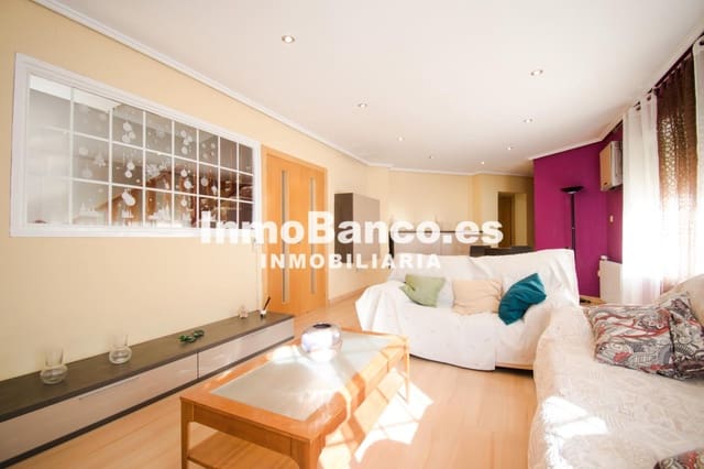 5 bedroom Villa for sale in Torrent with pool garage - € 330,000 (Ref: 9427838)