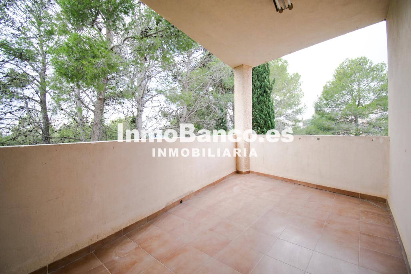 5 bedroom Villa for sale in Torrent with pool garage - € 330,000 (Ref: 9427838)