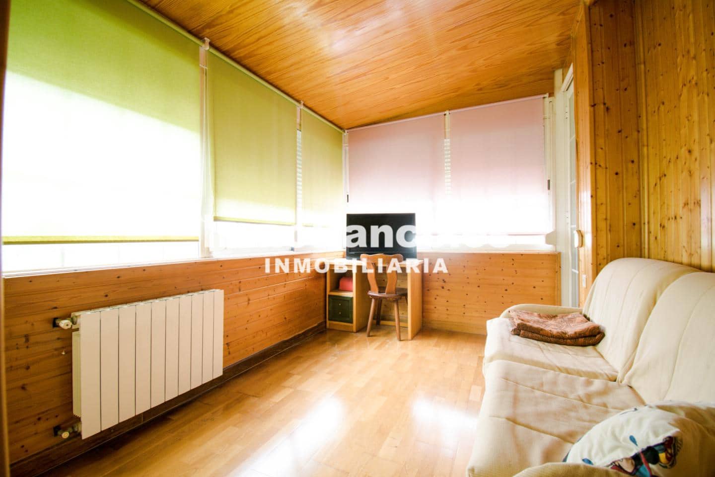 5 bedroom Villa for sale in Torrent with pool garage - € 330,000 (Ref: 9427838)