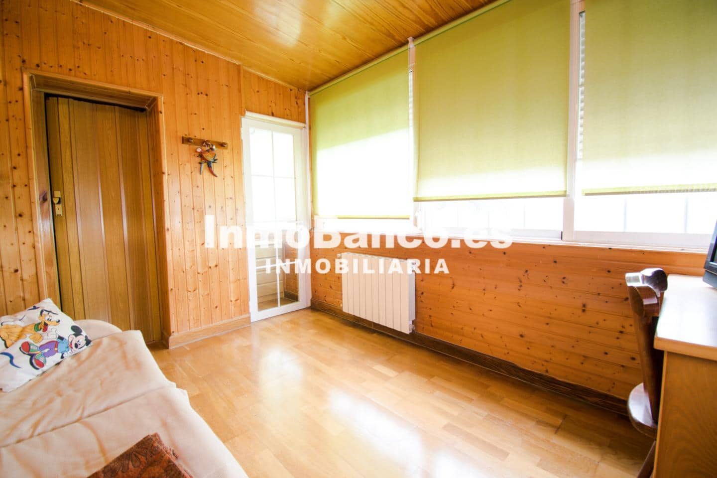 5 bedroom Villa for sale in Torrent with pool garage - € 330,000 (Ref: 9427838)