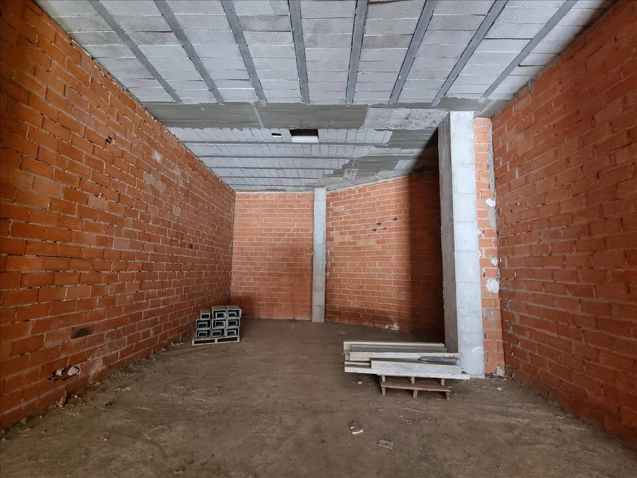 1 soverom Bedrift til salgs i Gandia - € 62 877 (Ref: 9427843)