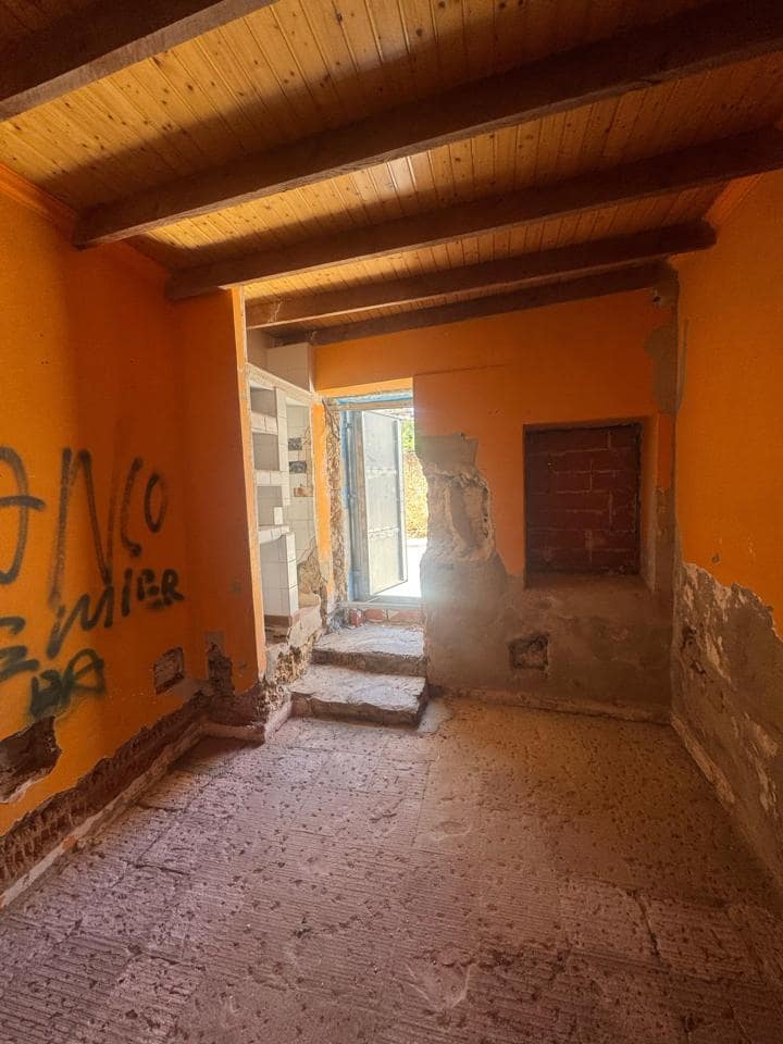 2 soveværelse Villa til salg i Utiel - € 34.500 (Ref: 9427845)