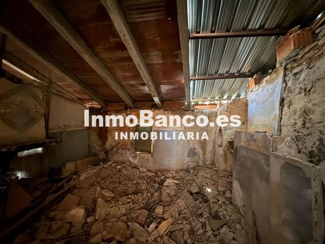 3 sypialnia Willa na sprzedaż w Requena - 39 000 € (Ref: 9427850)