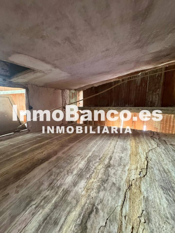 3 sypialnia Willa na sprzedaż w Requena - 39 000 € (Ref: 9427850)