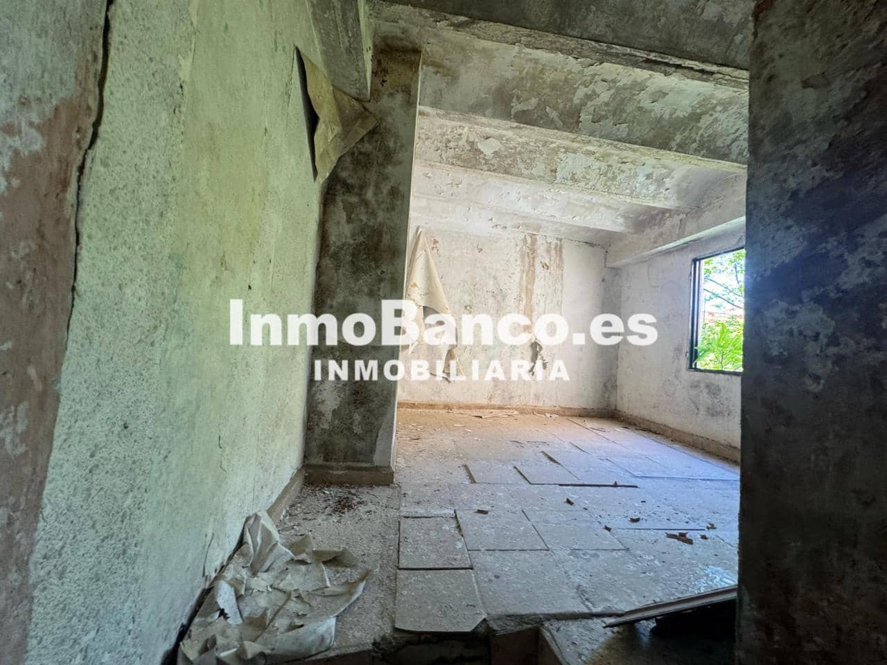 3 sypialnia Willa na sprzedaż w Requena - 39 000 € (Ref: 9427850)