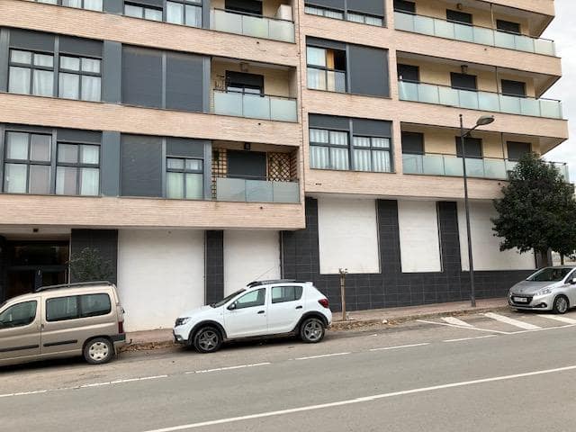 1 bedroom Business for sale in Utiel - € 321,000 (Ref: 9427854)