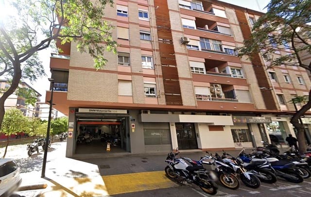 4 bedroom Flat for sale in Campanar, Valencia city with garage - € 328,000 (Ref: 9427858)