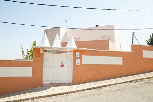 5 slaapkamer Villa te huur in Chiva met zwembad - € 3.500 (Ref: 9427860)