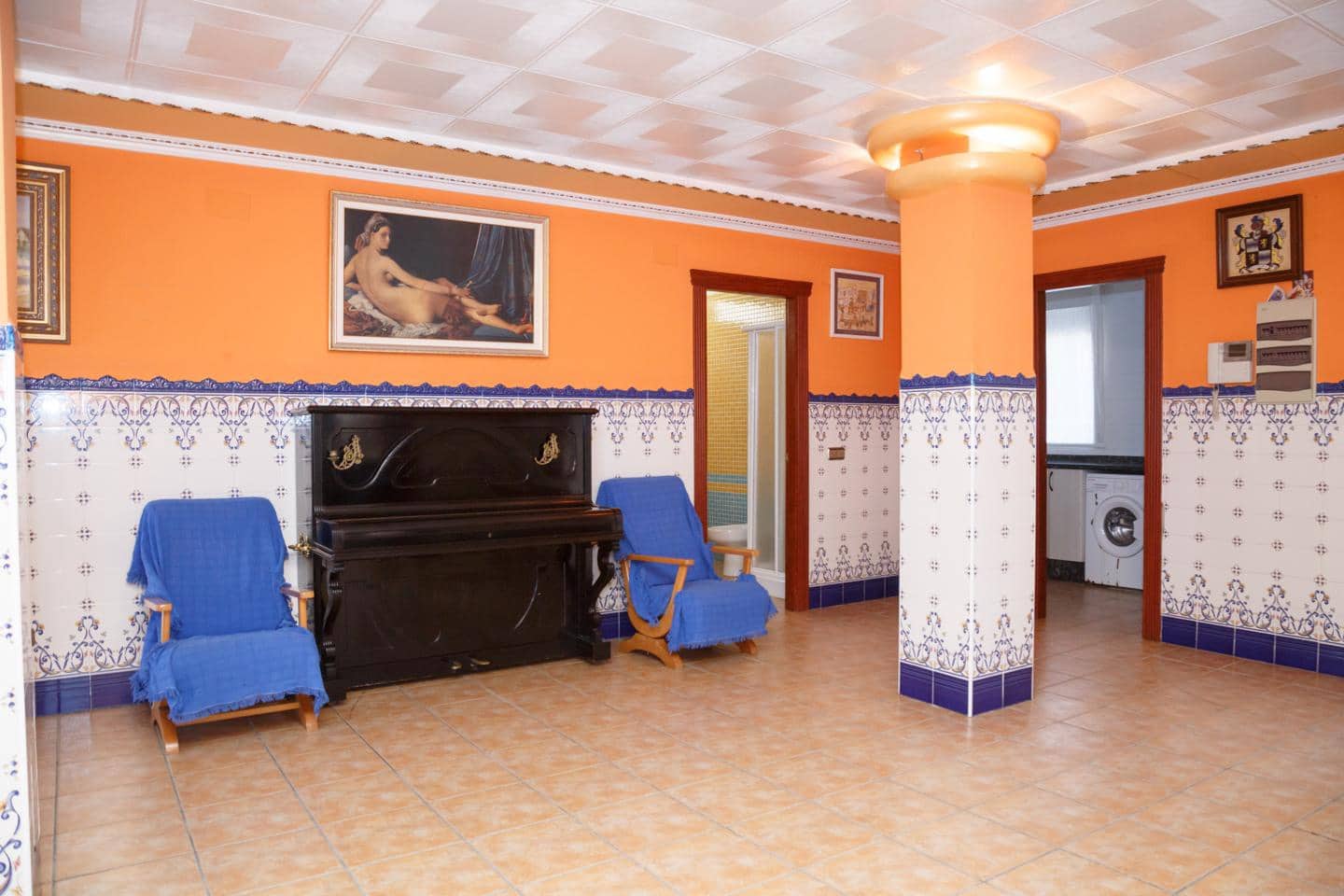 5 slaapkamer Villa te huur in Chiva met zwembad - € 3.500 (Ref: 9427860)