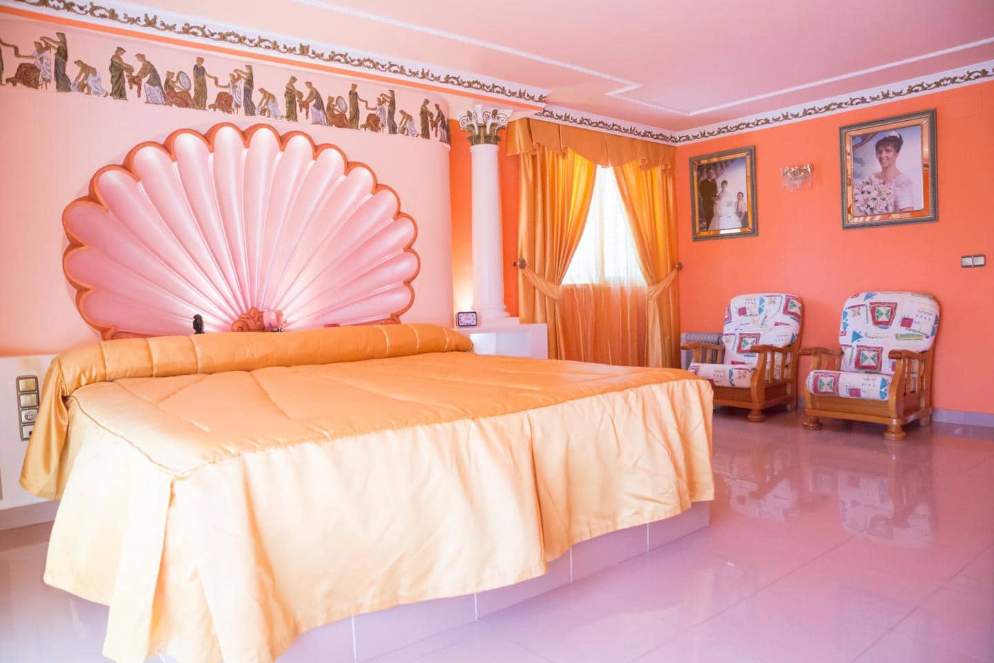 5 slaapkamer Villa te huur in Chiva met zwembad - € 3.500 (Ref: 9427860)