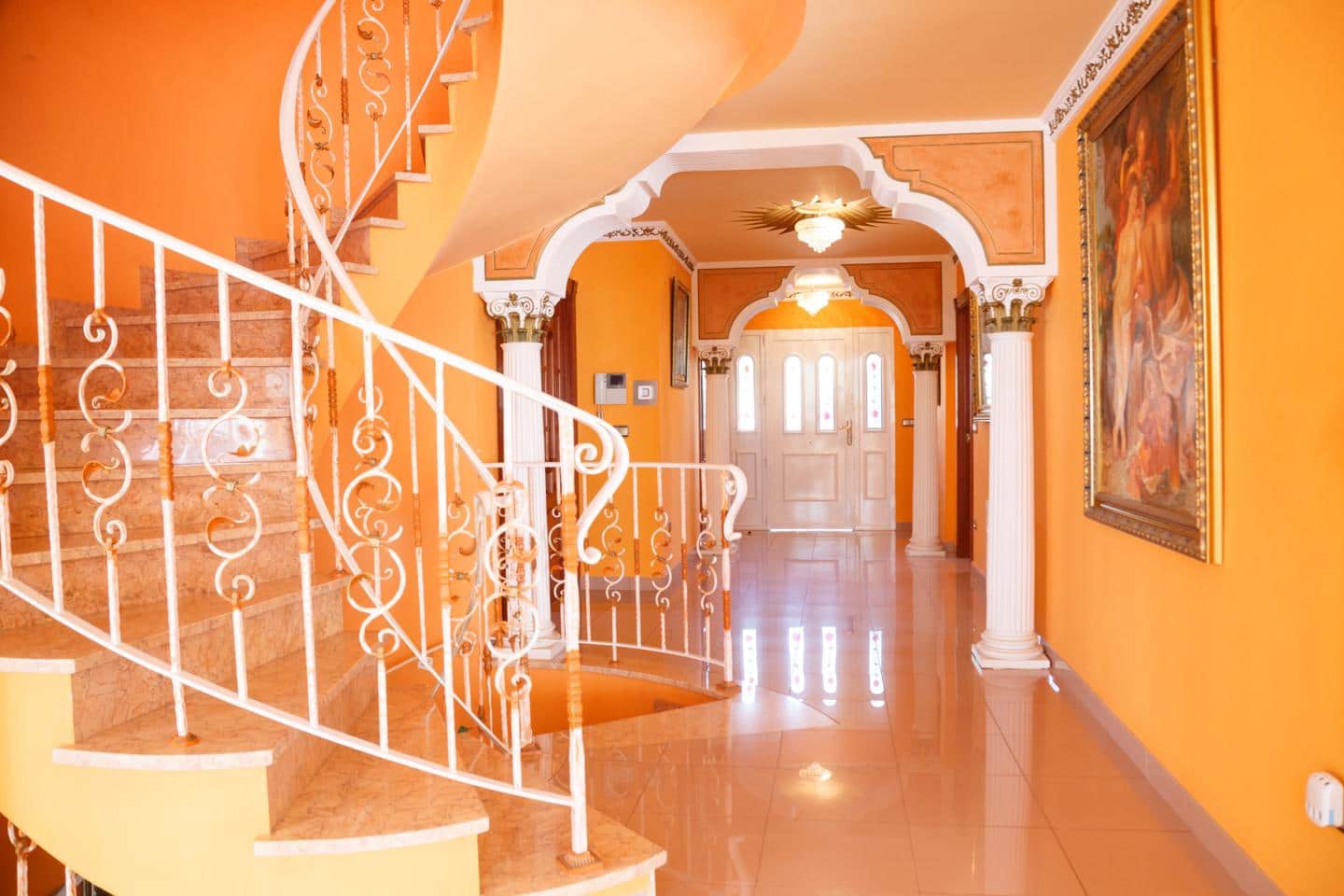 5 slaapkamer Villa te huur in Chiva met zwembad - € 3.500 (Ref: 9427860)