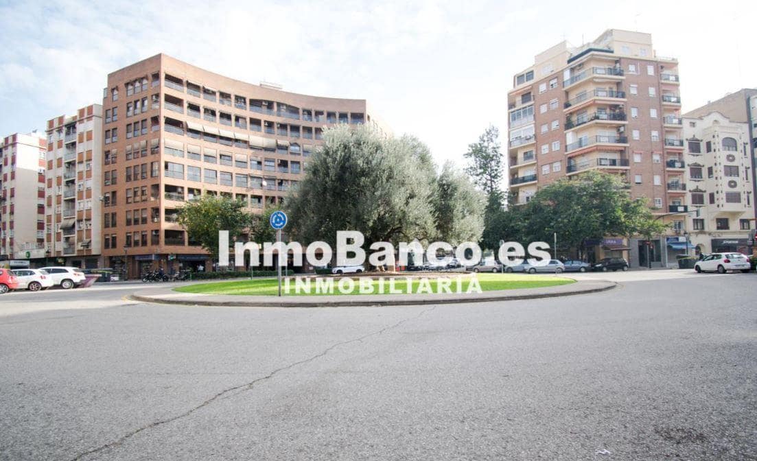 2 Zimmer Firma/Unternehmen zu verkaufen in Valencia Stadt - 332.000 € (Ref: 9427865)