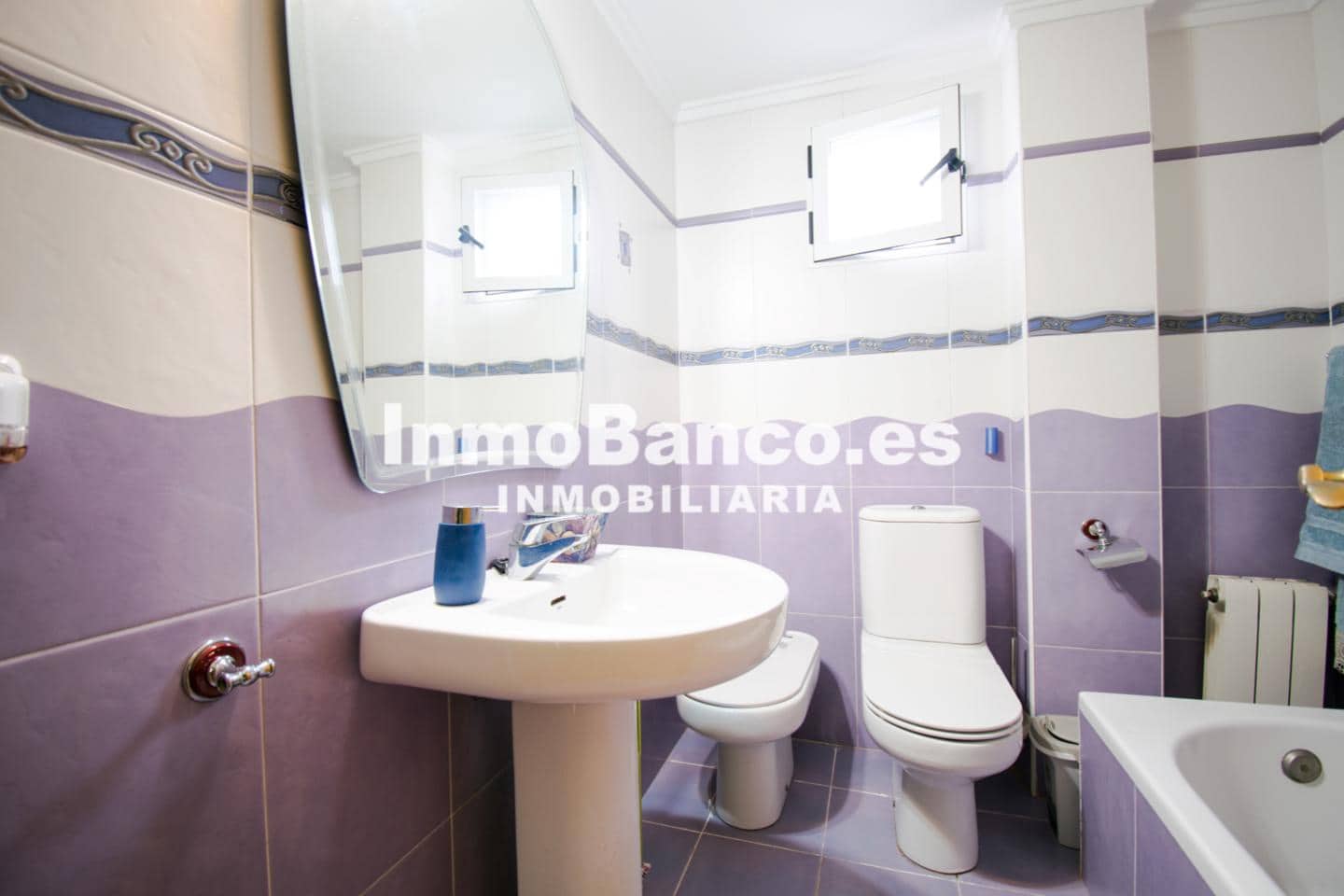 4 slaapkamer Villa te koop in Torrent met zwembad garage - € 415.000 (Ref: 9427867)