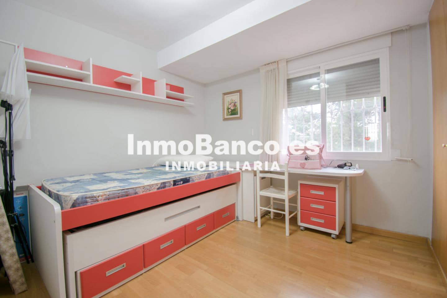 4 slaapkamer Villa te koop in Torrent met zwembad garage - € 415.000 (Ref: 9427867)