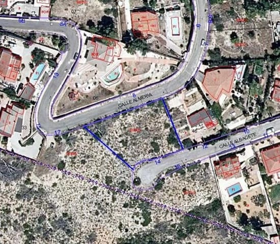 Mark till salu i Chiva - 85 000 € (Ref: 9427869)