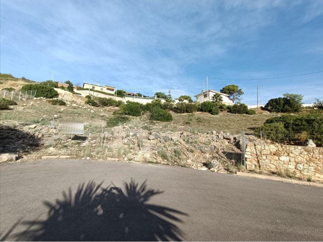 Mark till salu i Chiva - 85 000 € (Ref: 9427869)