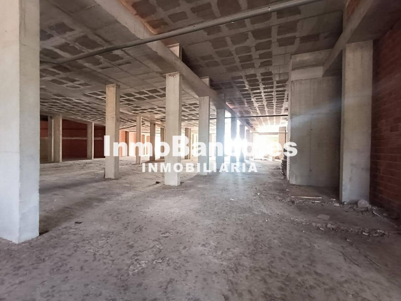 1 makuuhuone Yritys myytävänä paikassa Paterna - 216 000 € (Ref: 9431920)