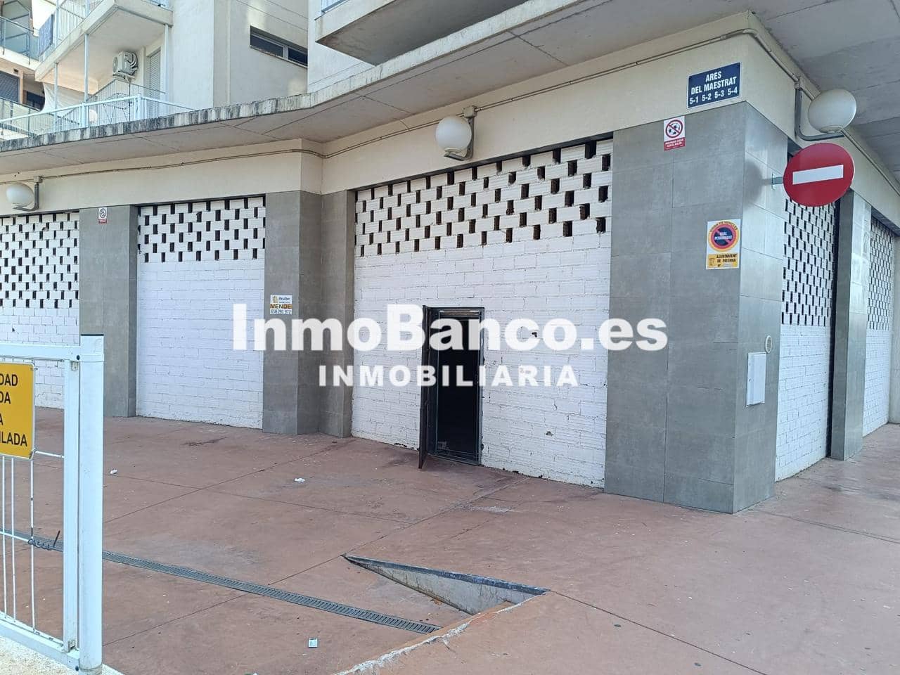 1 makuuhuone Yritys myytävänä paikassa Paterna - 216 000 € (Ref: 9431920)