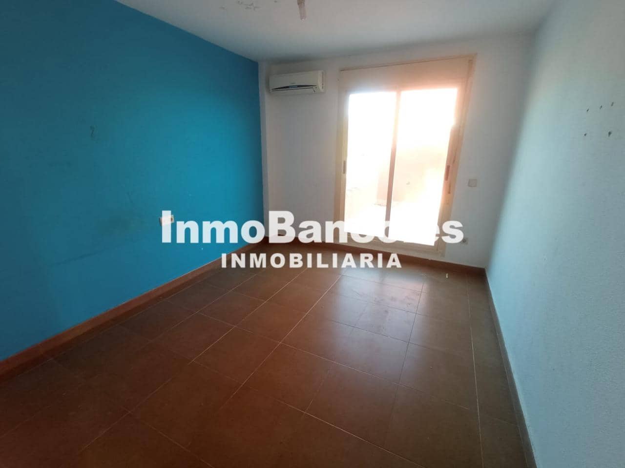 3 soveværelse Villa til salg i Montserrat med garage - € 198.900 (Ref: 9436369)