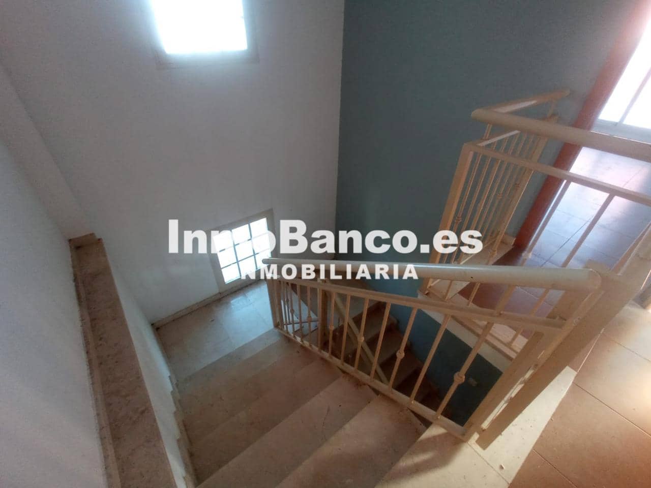 3 soveværelse Villa til salg i Montserrat med garage - € 198.900 (Ref: 9436369)