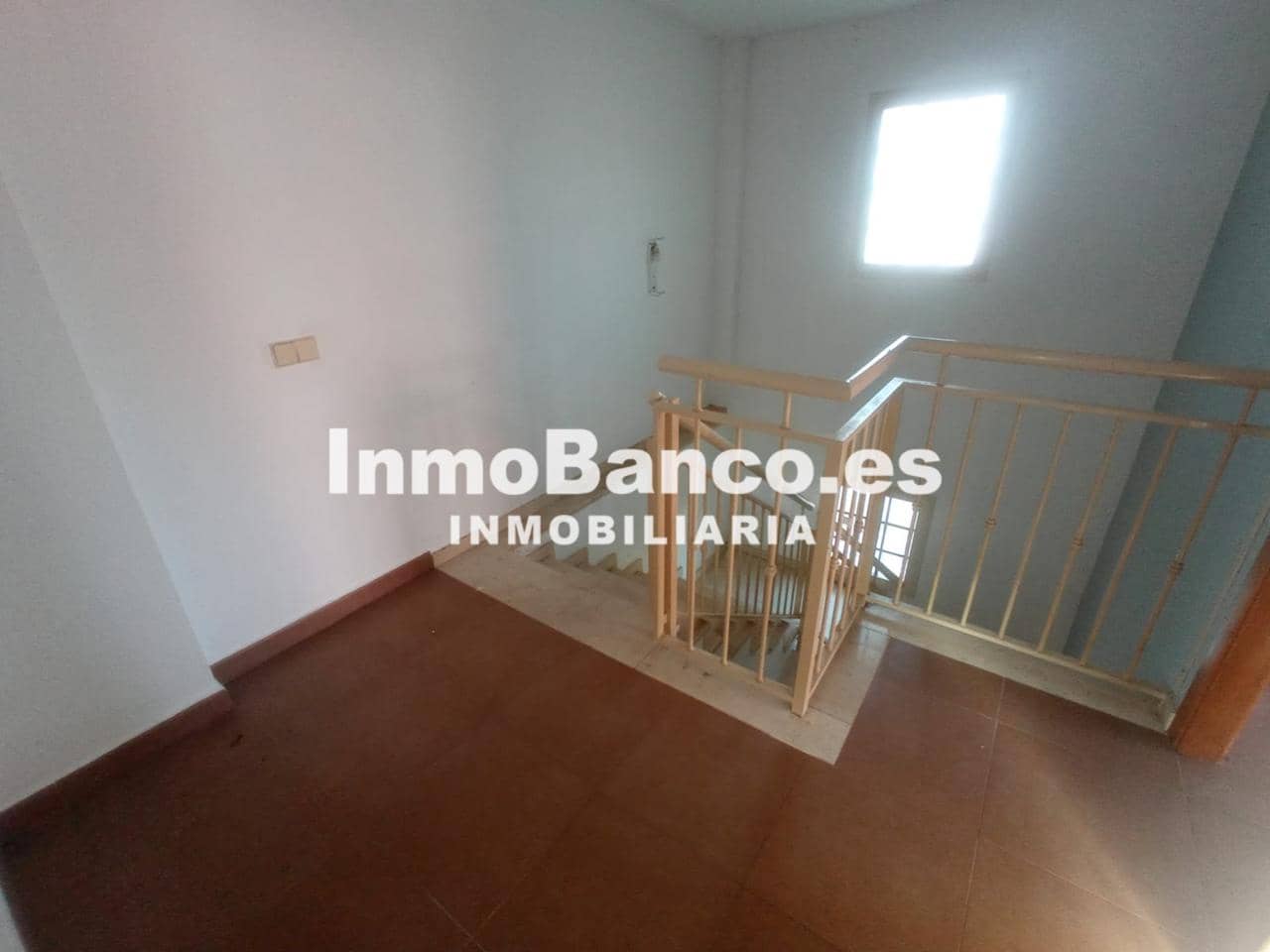 3 soveværelse Villa til salg i Montserrat med garage - € 198.900 (Ref: 9436369)