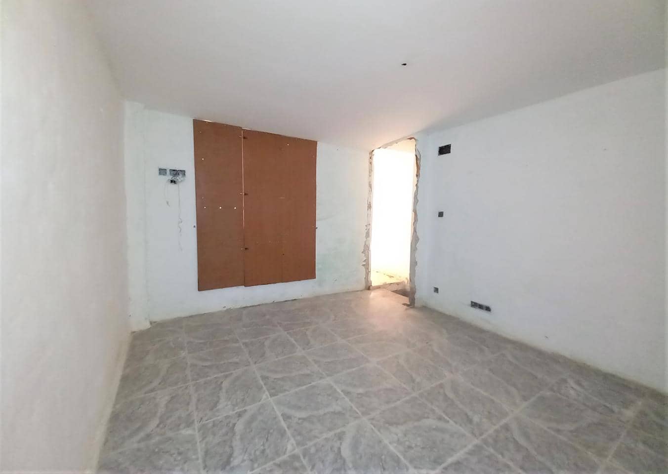 3 quarto Moradia para venda em Tavernes de la Valldigna - 59 000 € (Ref: 9450404)