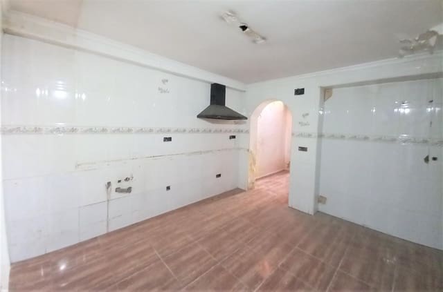 3 quarto Moradia para venda em Tavernes de la Valldigna - 59 000 € (Ref: 9450404)