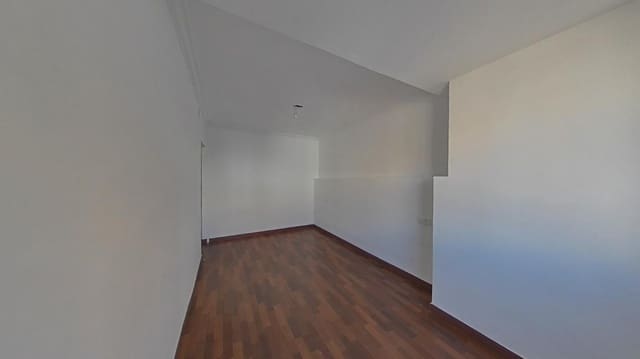 2 soverom Leilighet til salgs i La Petxina, Valencia by - € 219 000 (Ref: 9450406)