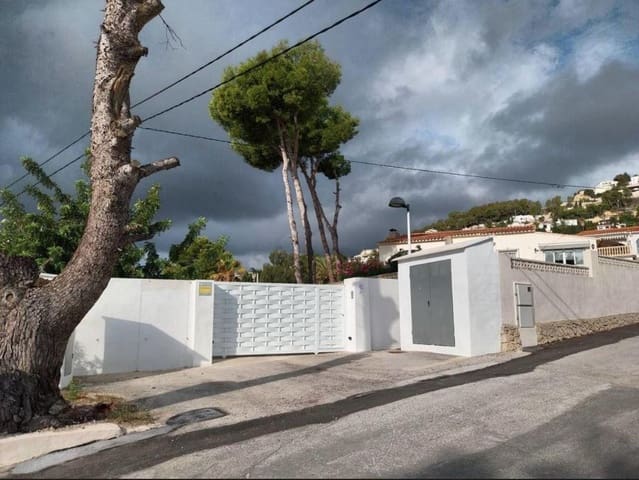 Terreno Não Urbanizado para venda em Teulada Pueblo, Teulada-Moraira - 303 000 € (Ref: 9459645)