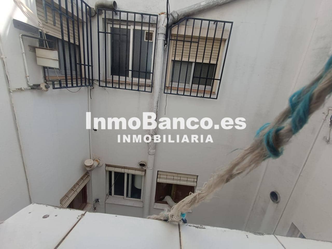 Piso de 3 habitaciones en València ciudad en venta - 115.000 € (Ref: 9465024)