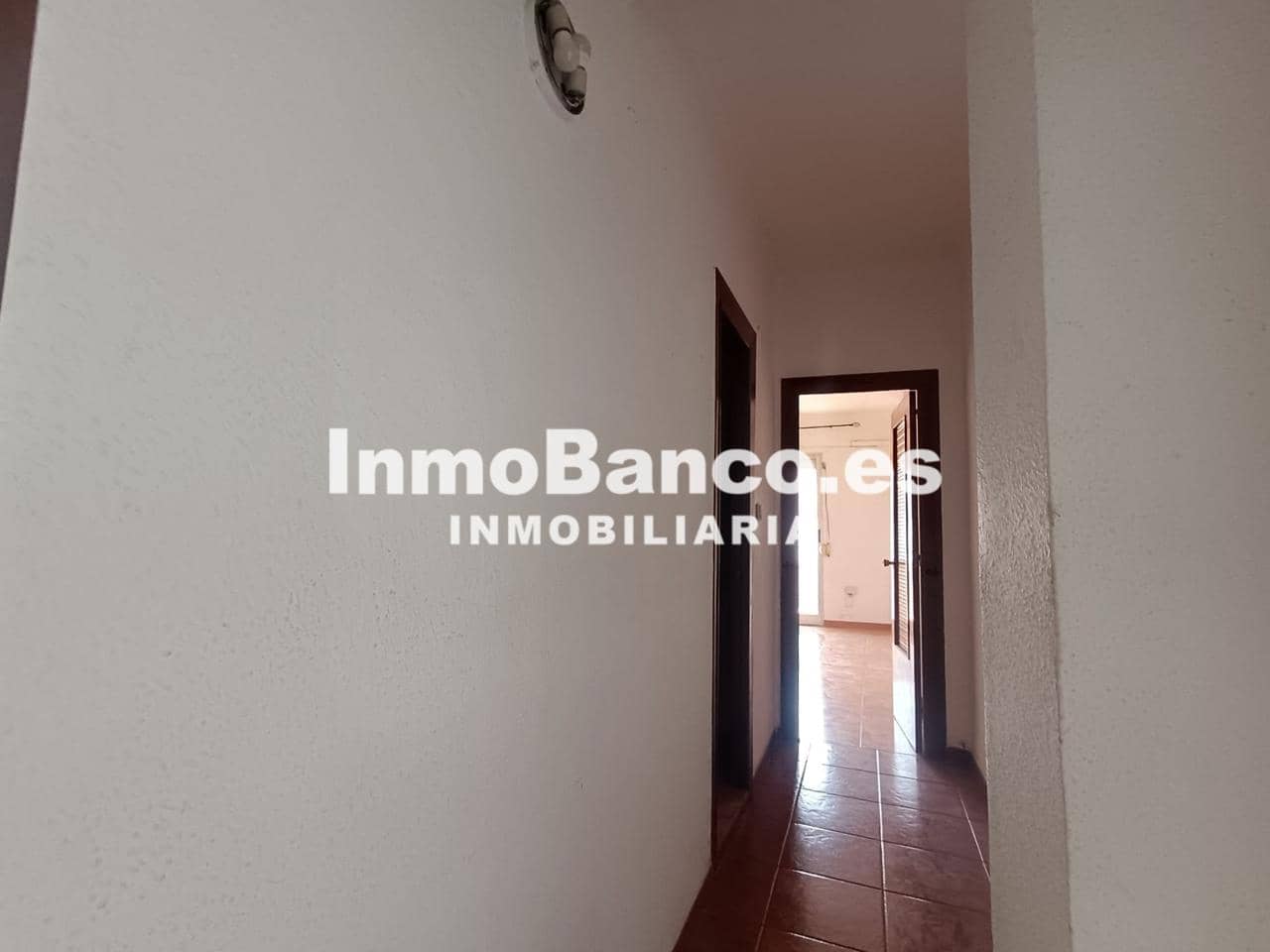 Piso de 3 habitaciones en València ciudad en venta - 115.000 € (Ref: 9465024)